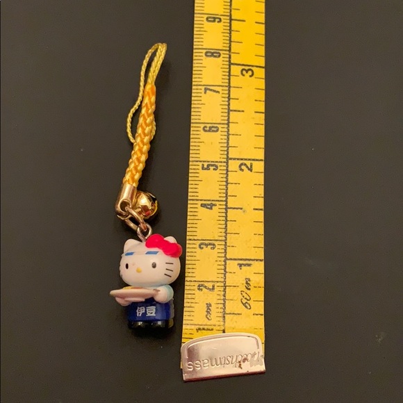 Hello Kitty dangle charm from Japan - Picture 6 of 6